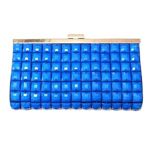 Le regale sm clutch w/lg blue beading both sides